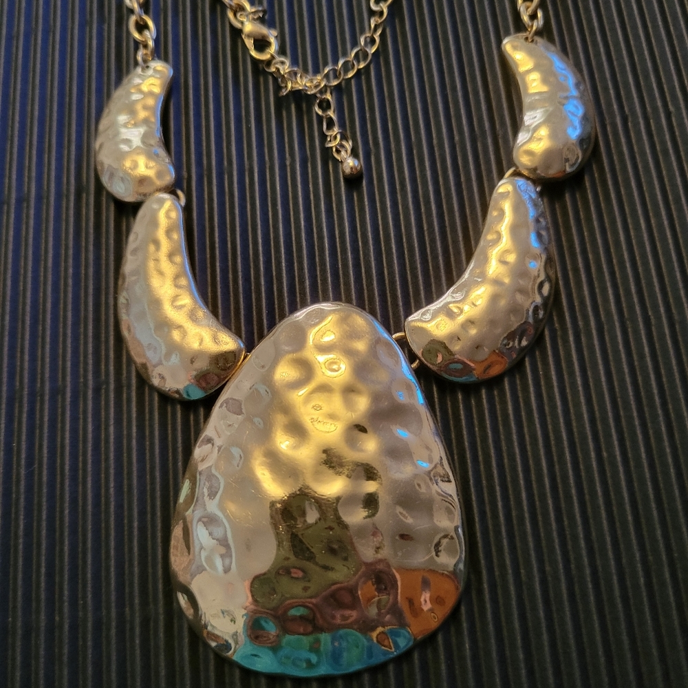 Vintage ornate collar necklace
